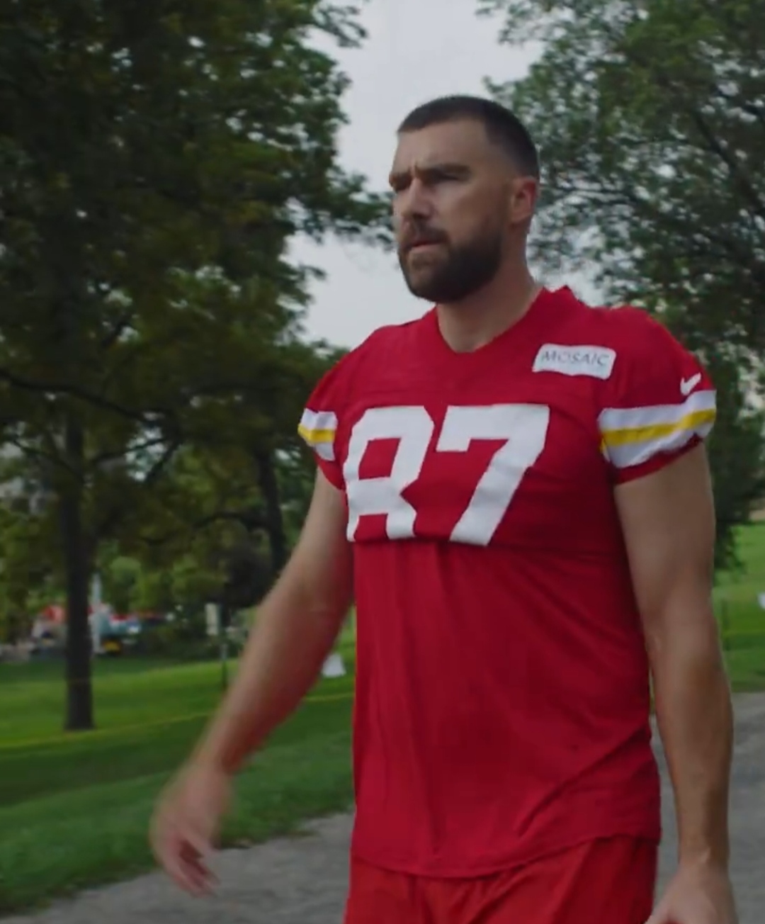 Travis Kelce Visibly Furious as He Arrives at Chiefs Training Camp in St. Joseph for Year 14 After Having His Honeymoon Cut Short, Only for Eagle-Eyed Fans to Notice His Jersey Name Shockingly Changed to "Swift"