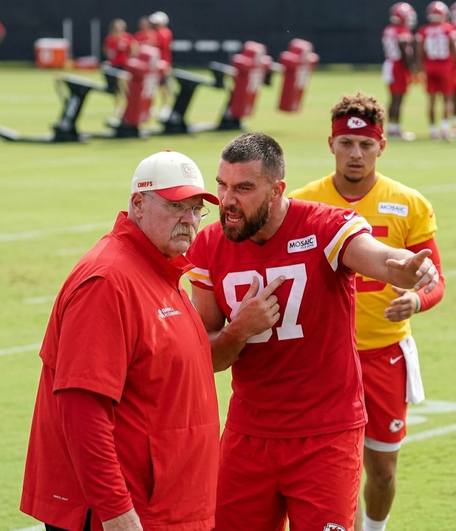 Travis Kelce Completely Loses His Temper on Day 2 of Chiefs Training Camp After Being Repeatedly Cautioned by Coach Andy Reid Over a Recurring On-Field Mistake