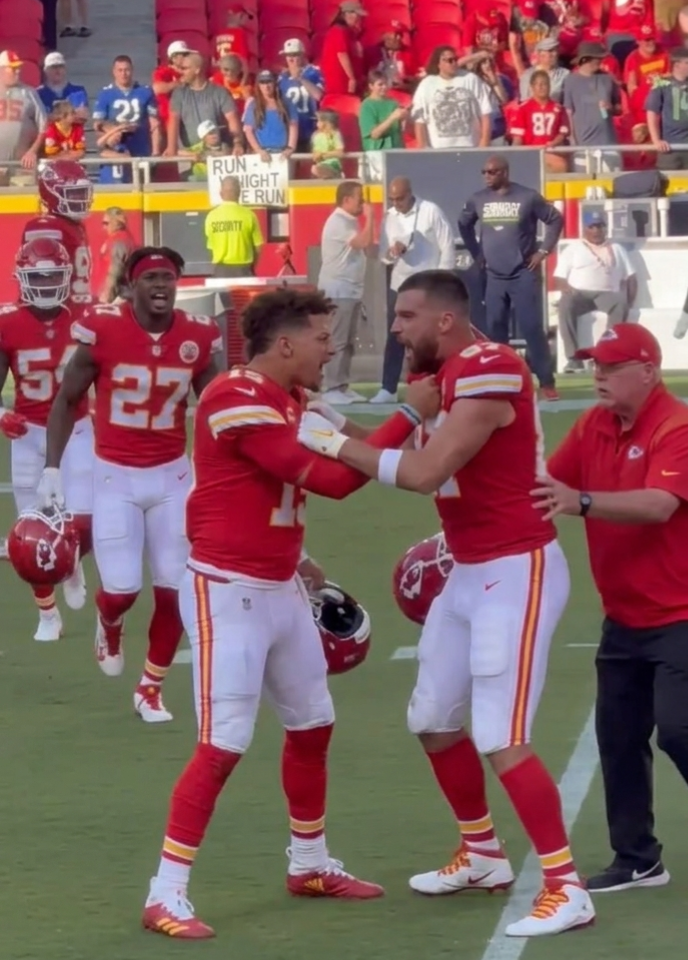 Travis Kelce and Patrick Mahomes Lose Control Just Minutes Before the Chiefs vs. Seattle Seahawks Game Begins After Patrick Calls His Wife Taylor Swift a “Big…” - What Happened Next Leaves Everyone Furious… See More