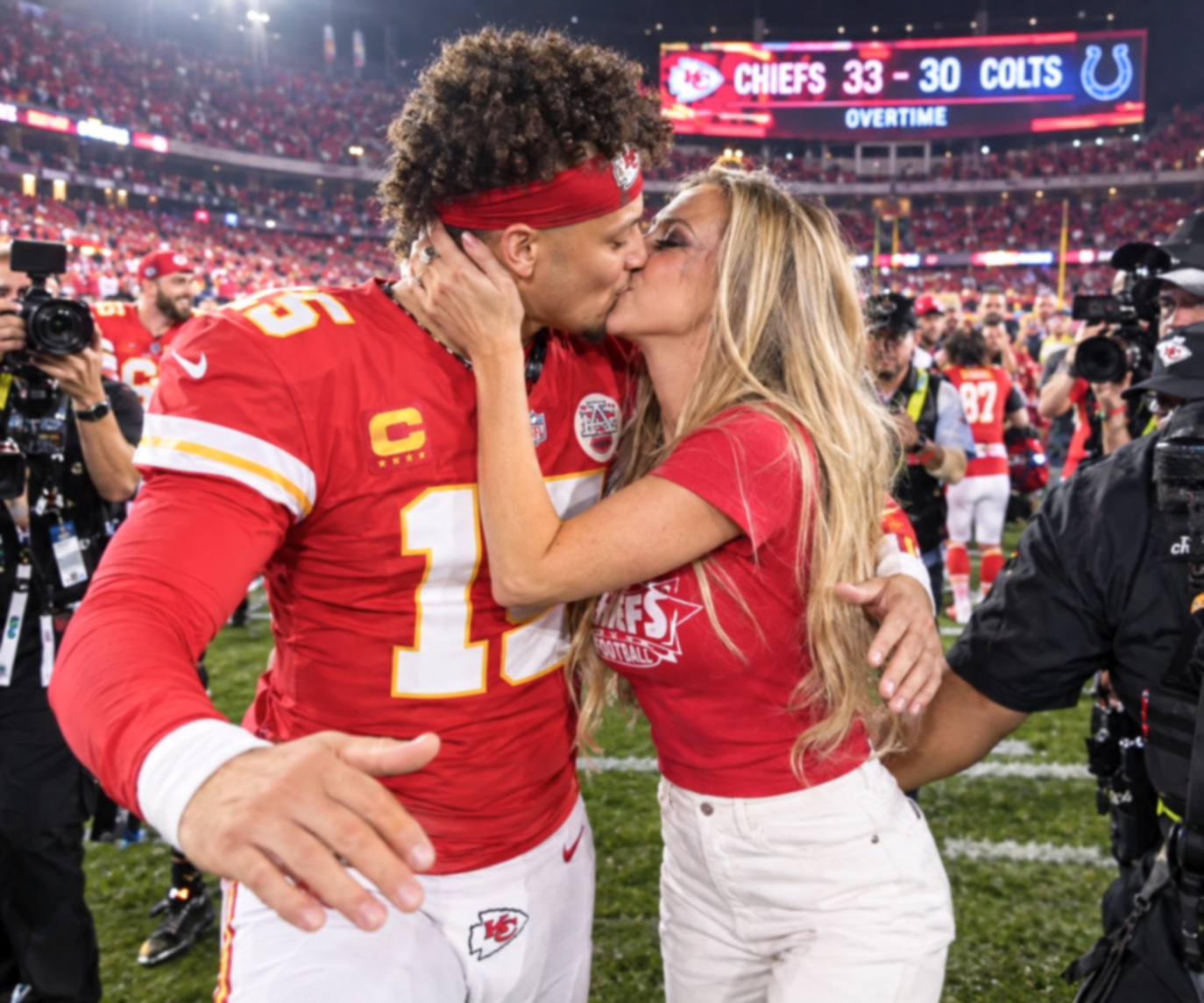 Brittany Mahomes Breaks NFL Protocol and Runs Onto the Field to Celebrate, Jump, Hug and Kiss Her Husband Patrick Mahomes After the Chiefs’ Spectacular 33-30 Overtime Victory Over the Colts - Brittany’s Overexcitement Couldn’t Hold Her Back, and Her Running Caused Her Makeup to Become Ruined, Revealing a Shocking Secret About All Her Plastic Surgery, While Her Husband Tried to Cover the Reveal - Fans Can’t Stop Talking About It... See the Full Never-Before-Seen Clip and Photos
