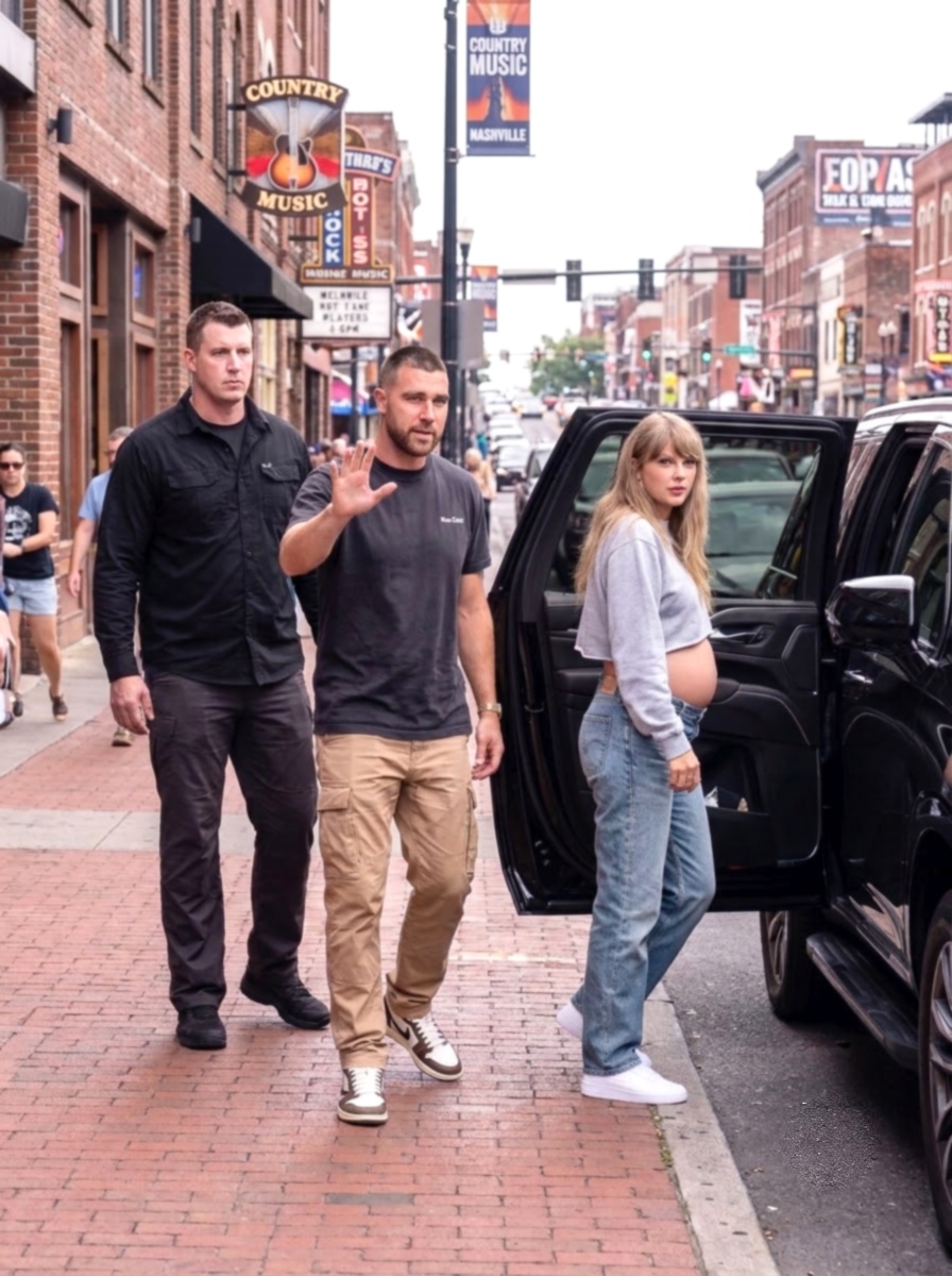 Taylor Swift and Travis Kelce spotted in Nashville in New Photo, and Taylor showing what looks like a baby bump has fans talking
