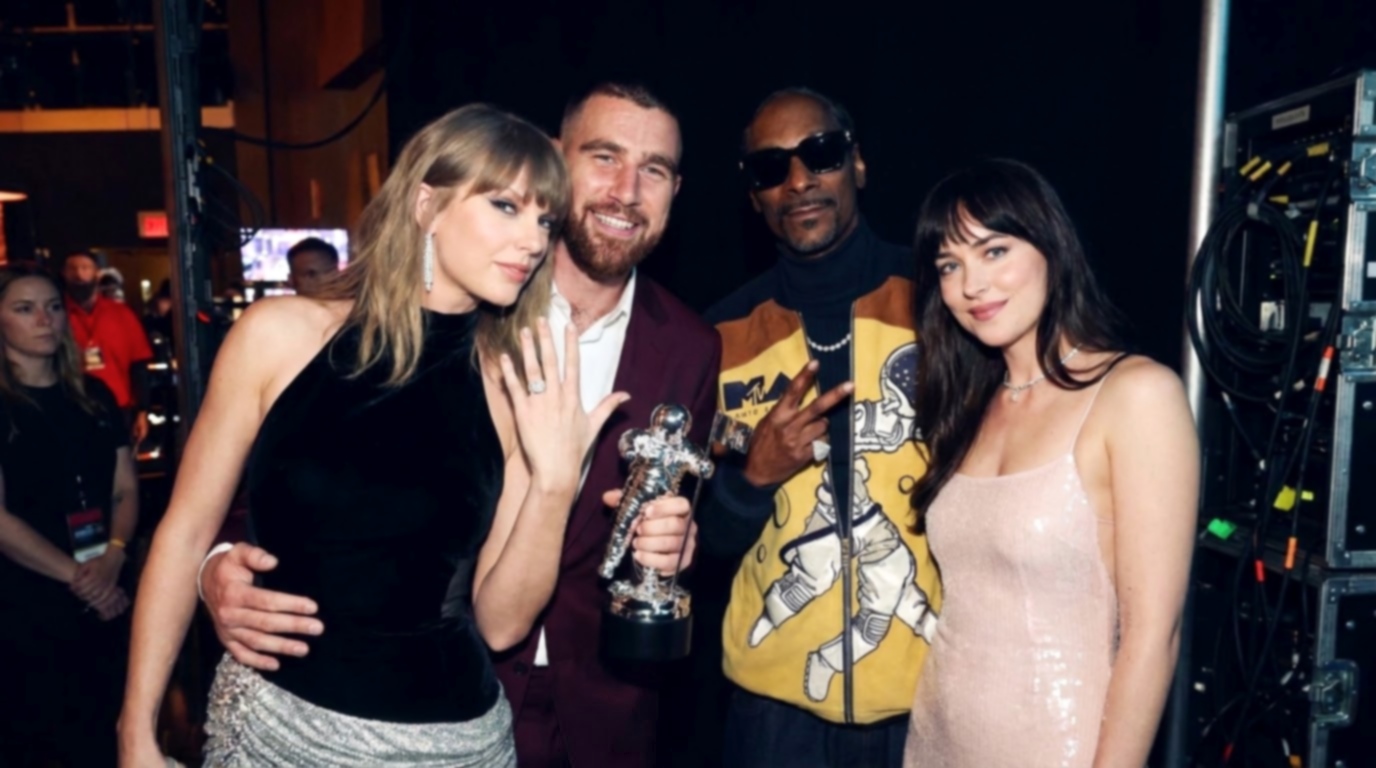 Taylor Swift and Husband Travis Kelce Steal the Spotlight Alongside Snoop Dogg and Dakota Johnson as They Pose Together Backstage at the VMAs, With Taylor Flaunting Her Beautiful Wedding Ring After Receiving the MTV VMA Artist Director Award