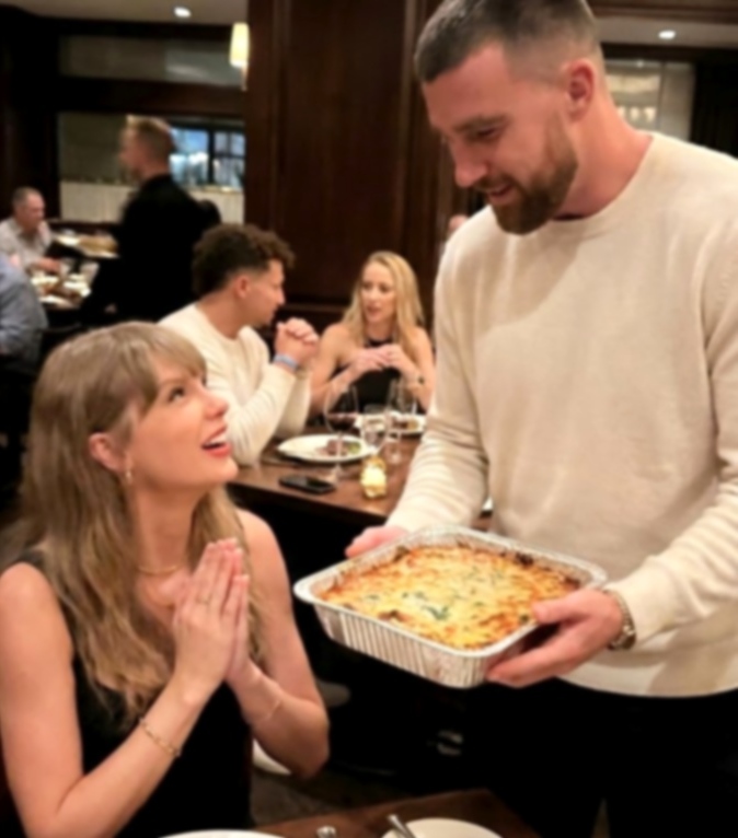 Taylor Swift and Husband Travis Kelce, Alongside Patrick and Brittany Mahomes, Spotted on a Double Date at 1587 Prime Steakhouse to Celebrate Taylor’s 3-Win Night at the 2026 VMAs, as Travis Brings His Special Homemade Dish for Taylor in New Photos and a 3-Minute Clip