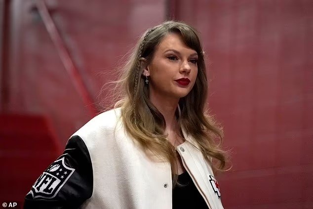 Travis Kelce Hypes Up Girlfriend Taylor Swift on Instagram After She Wears Custom Chiefs Jacket to Game