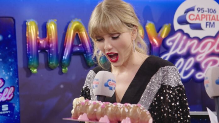 Hospital Celebrates Babies Born on Taylor Swift's Birthday with Friendship Bracelets for Families