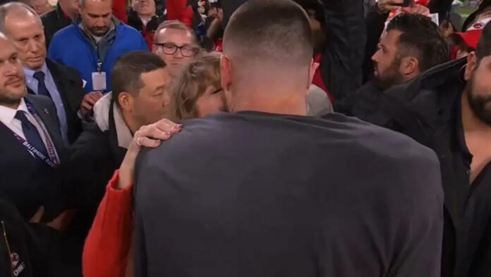 Taylor Swift kisses Travis Kelce on field after Chiefs advance to Super Bowl 2024