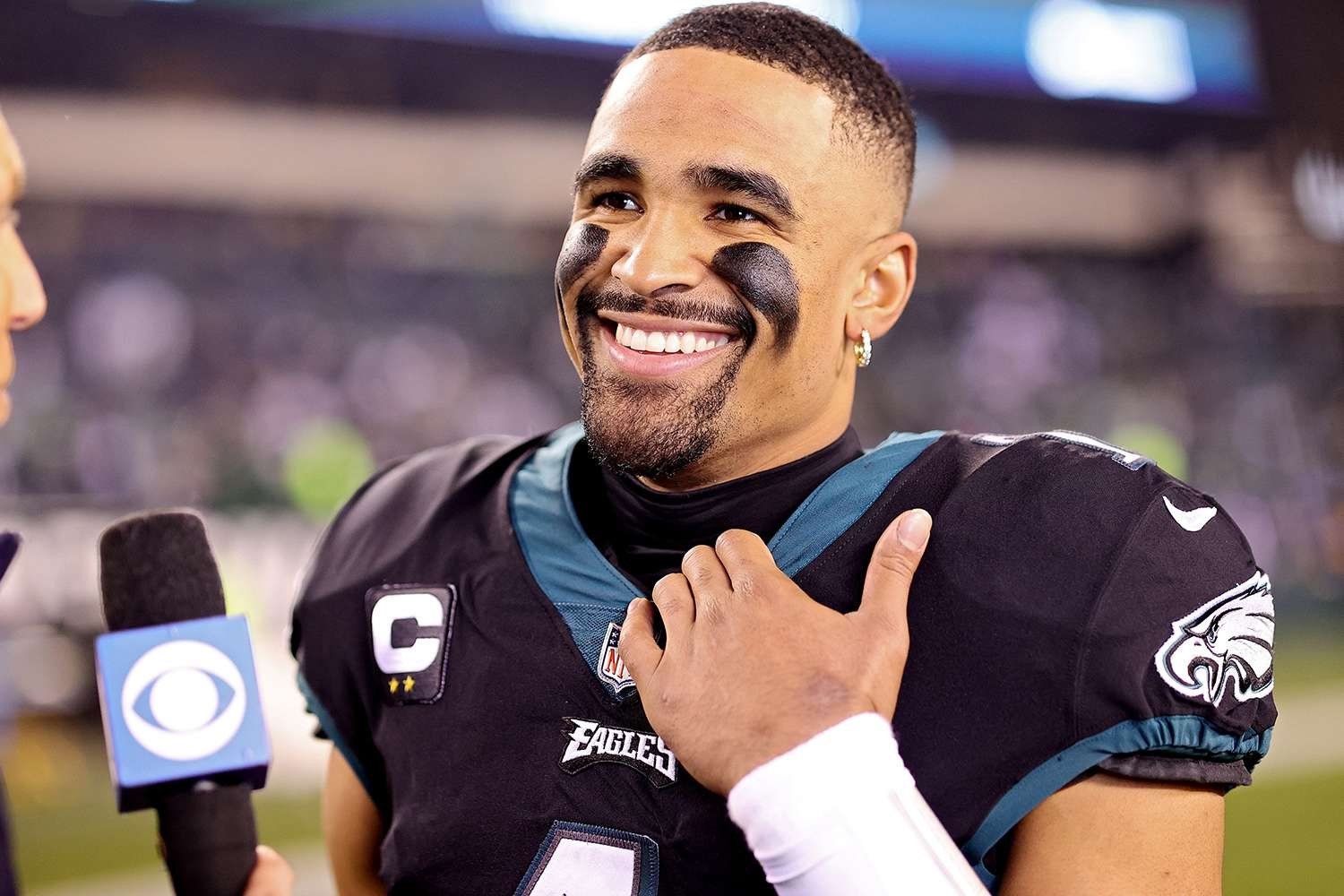 eagles-jalen-hurts-reacts-to-losing-to-one-of-the-worst-teams-in-the