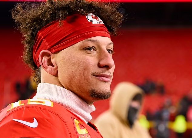 Patrick Mahomes reflects on what has made this season 'challenging' for the Kansas City Chiefs