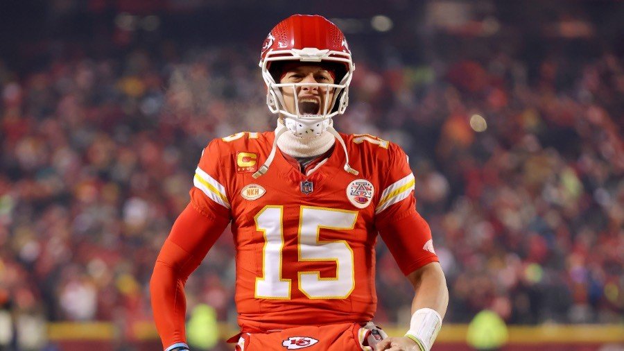 Patrick Mahomes reflects on what has made this season 'challenging' for the Kansas City Chiefs