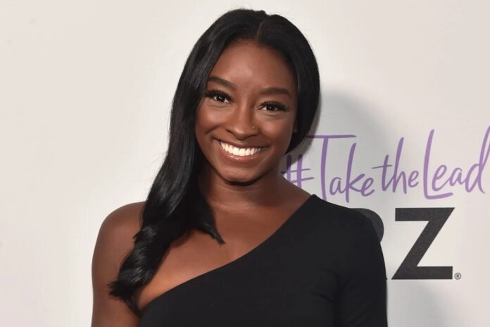 Jonathan Owens gave Simone Biles a new engagement ring to mark a new beginning in their marriage