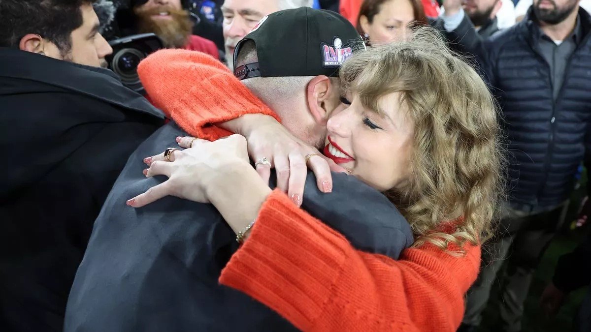 Taylor Swift 'very sweet' as NFL star opens up her impact within Kansas City Chiefs camp