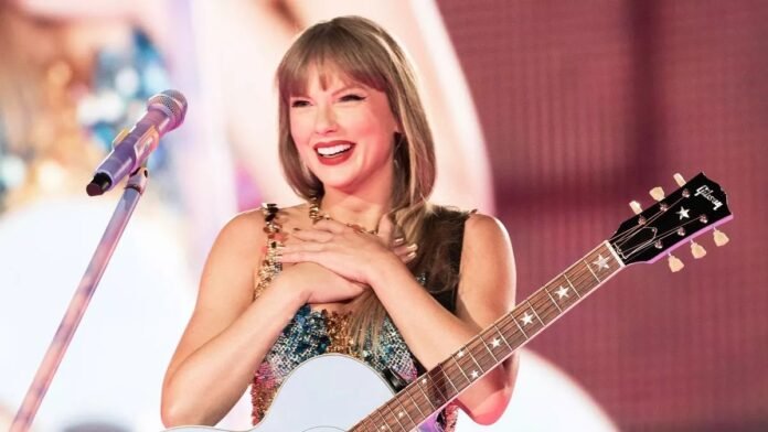 Taylor Swift bursts out laughing during concert as she proves that The Eras Tour isn't just about her