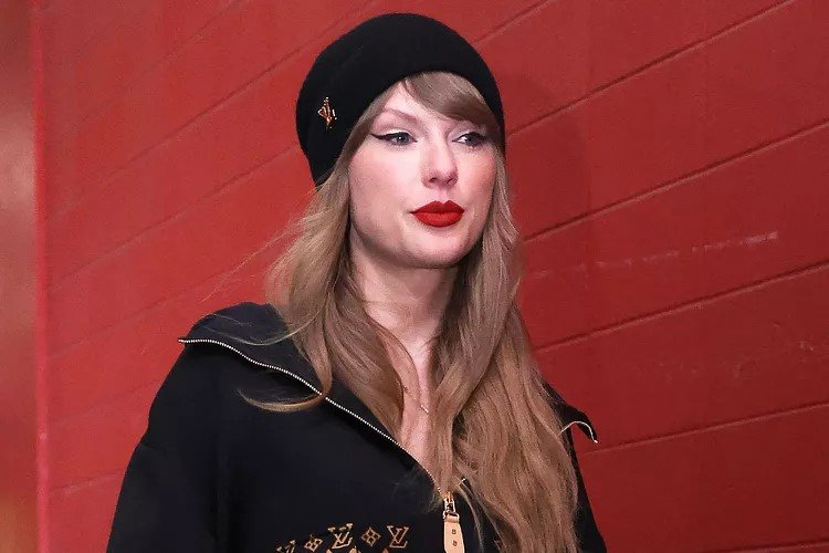 Fans Criticize Taylor Swift’s Appearance, Claim She’s Gaining Too Much Weight and Looking Older Than Her Age