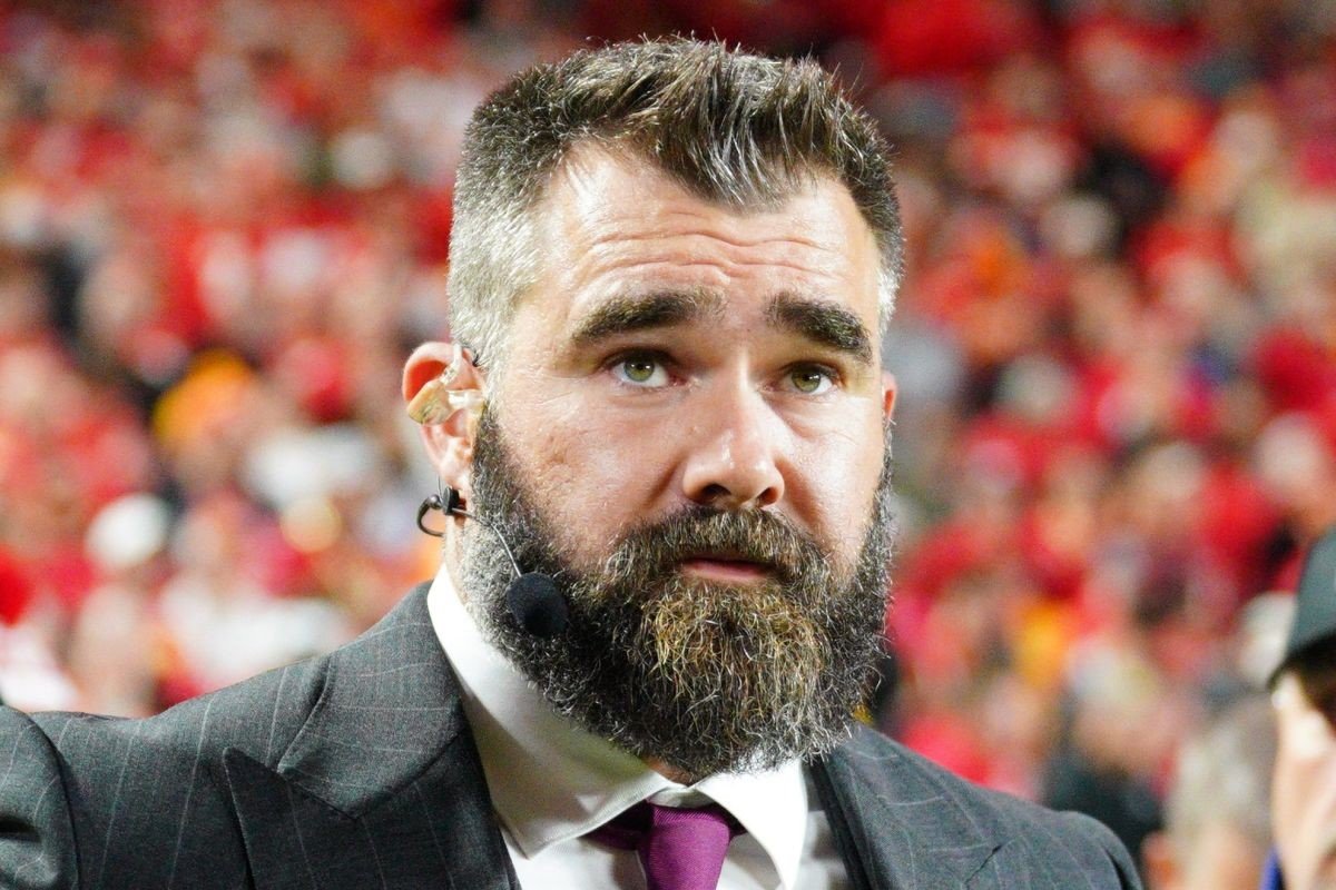 Jason kelce reveals Taylor swift was the cause of chiefs losing the super bowl and gives reason why they should get rid of her as soon as possible "She's the problem"