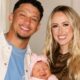 Patrick and Brittany Mahomes has melted hearts worldwide with an emotional baby announcement and shared the first precious photos of their beautiful new daughter, capturing tender family moments that fans can’t stop celebrating