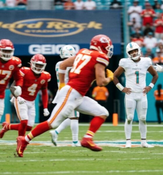 Travis Kelce Spotted Running Off the Field After the Chiefs’ Spectacular Win Over the Dolphins, Leaving Teammates Chasing After Him in Concern as Taylor Swift Sends Her Private Jet to Pick Up Her Husband for the 2026 MTV VMAs in Los Angeles